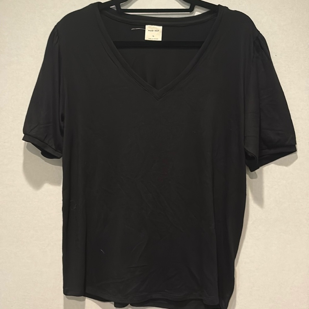 Mod Ref - Women's V-Neck Puff Sleeve Shirts. Size XL. Light Blue and black. NWT - Picture 7 of 11